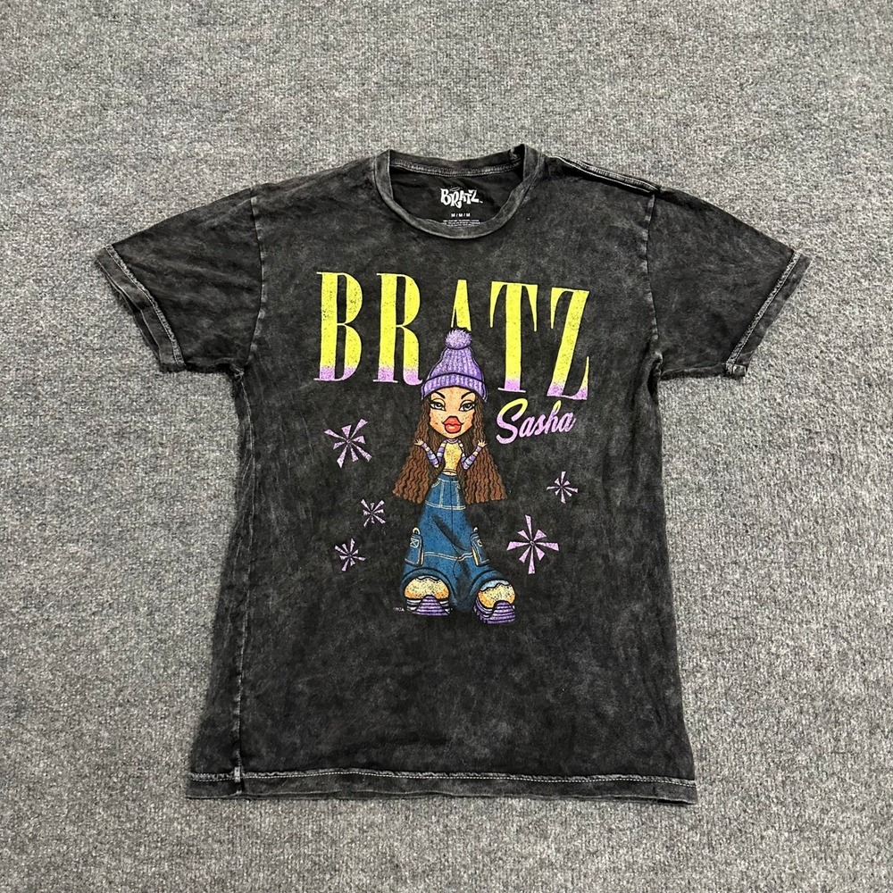 Bratz T-Shirt Womens Size M Gray Acid Wash Sasha Graphic Short Sleeve Cotton Tee